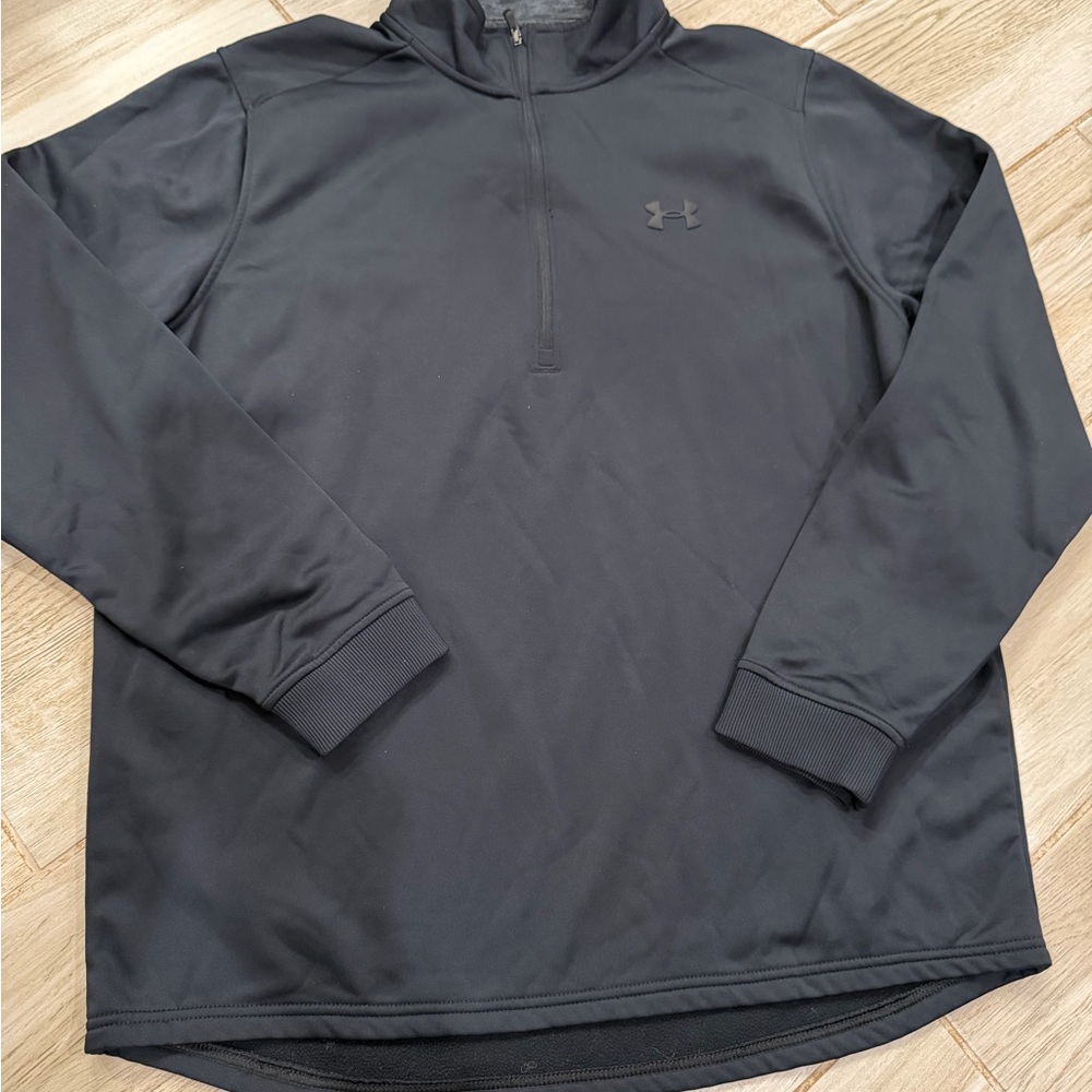 Under Armour Men's Black 1/4 zip Jacket